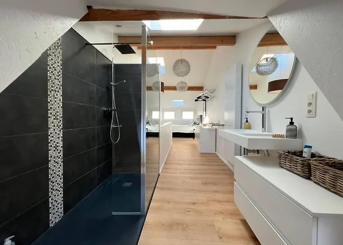 Apartment Grand Triplex D'architecte En Hypercentre Liege